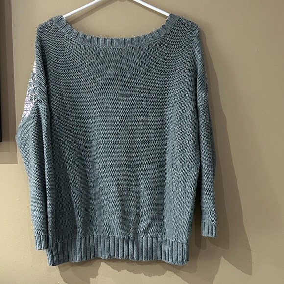 American eagle outfitters sweater size Large - Picture 2 of 8